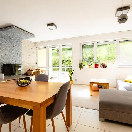 Spacious With Balcony - Private Garage Parking
